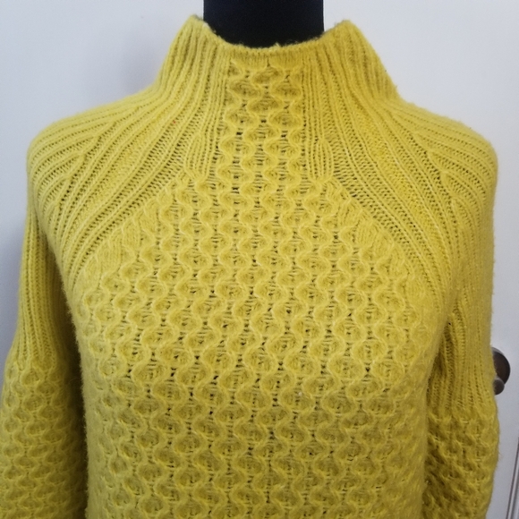ANTHROPOLOGIE Bia Mock Neck Tunic Sweater Yellow Extra Small - Picture 4 of 8
